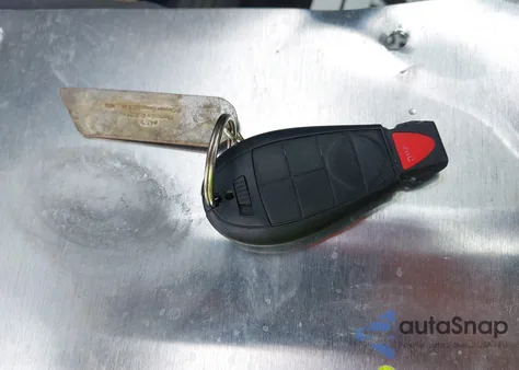 2013 Dodge Challenger Sxt Plus z USA, uszkodzony, nr VIN 2C3CDYAG8DH578686